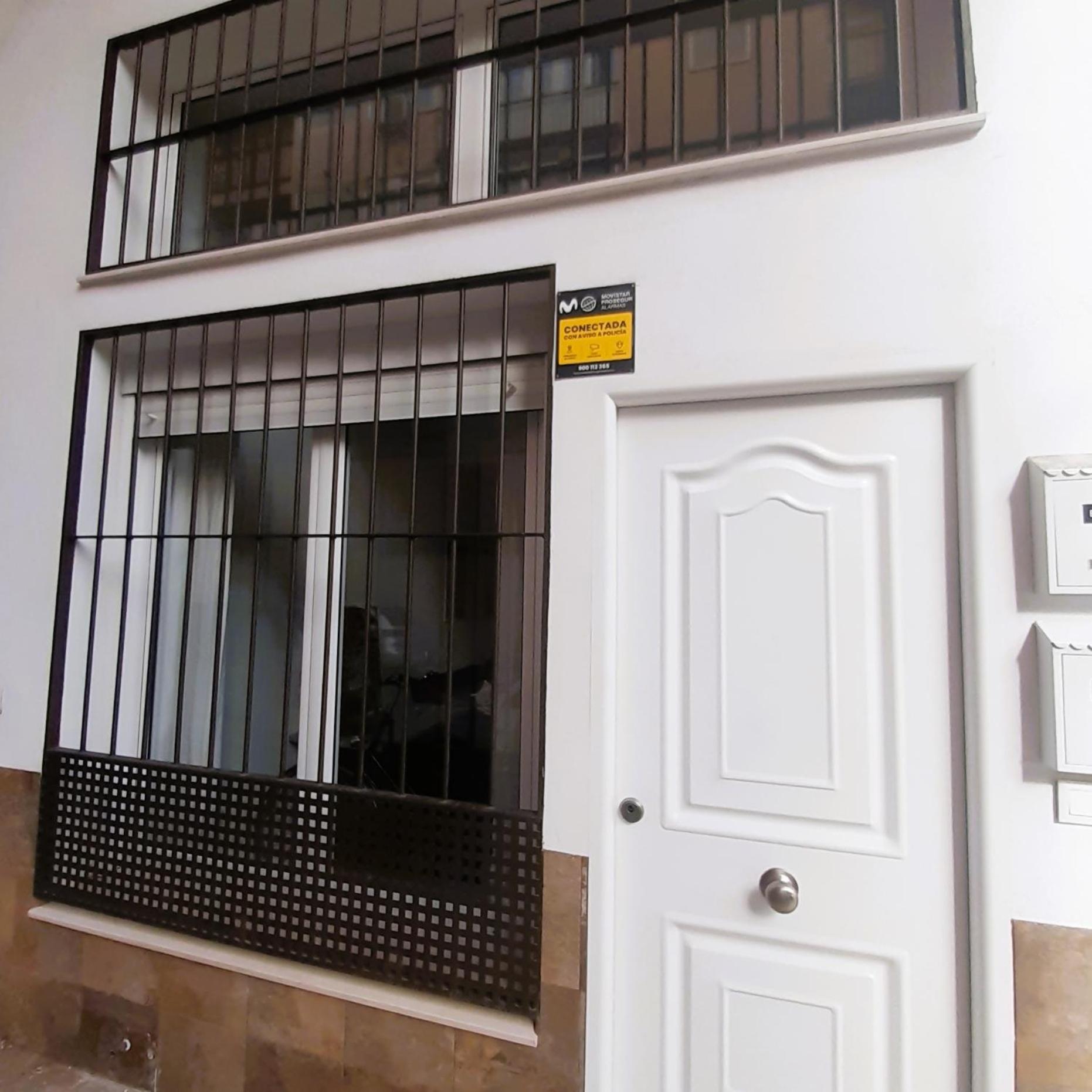 La Caramba Amplio Apartamento En La Playa Μάλαγα Εξωτερικό φωτογραφία