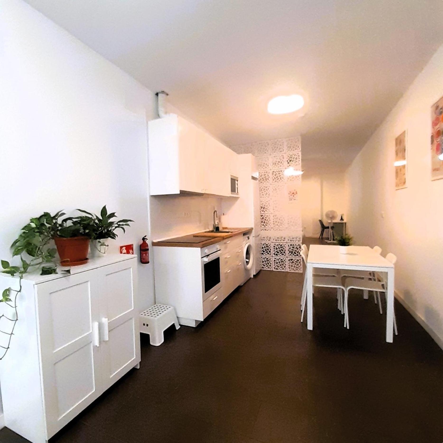 La Caramba Amplio Apartamento En La Playa Μάλαγα Εξωτερικό φωτογραφία
